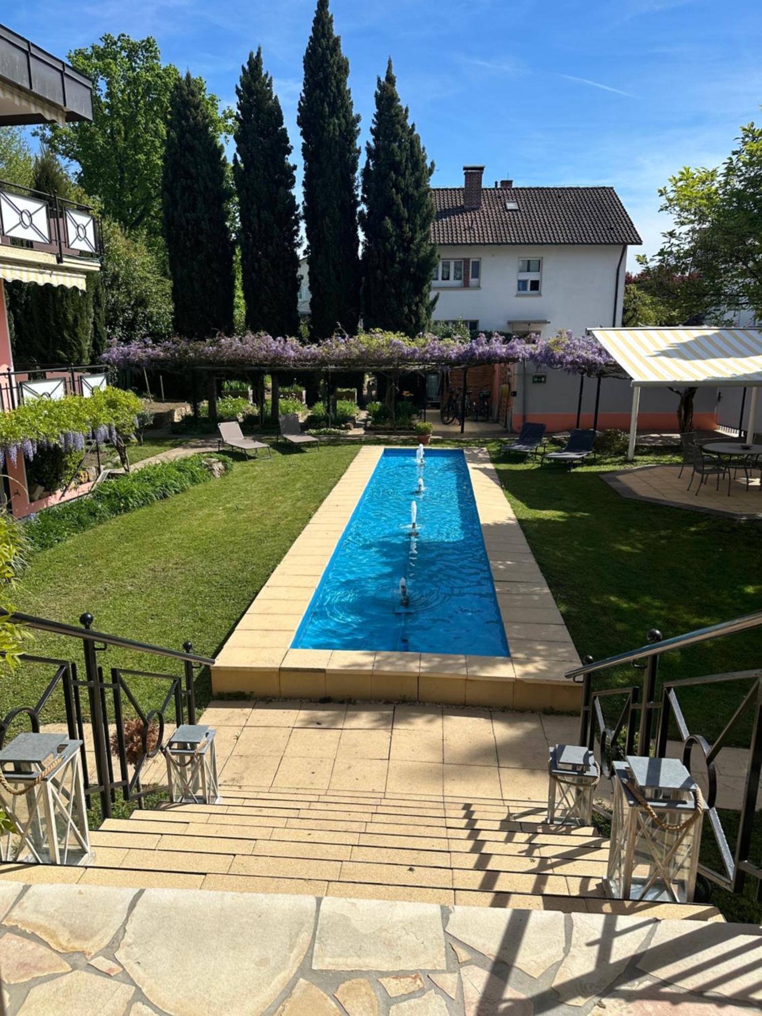 Hotel Hofmann Zur Muehle Бад Кроцинген Екстериор снимка