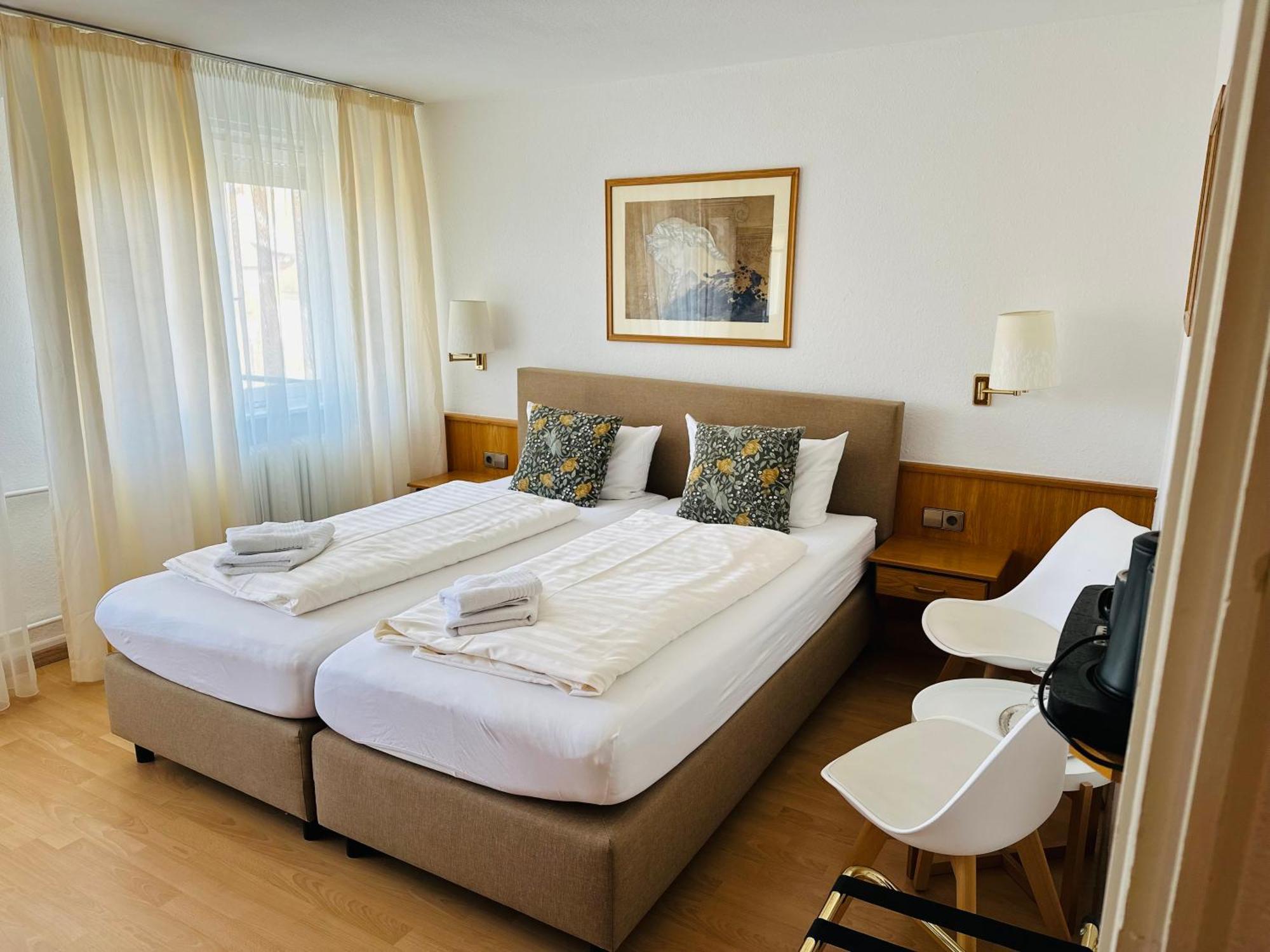 Hotel Hofmann Zur Muehle Бад Кроцинген Екстериор снимка