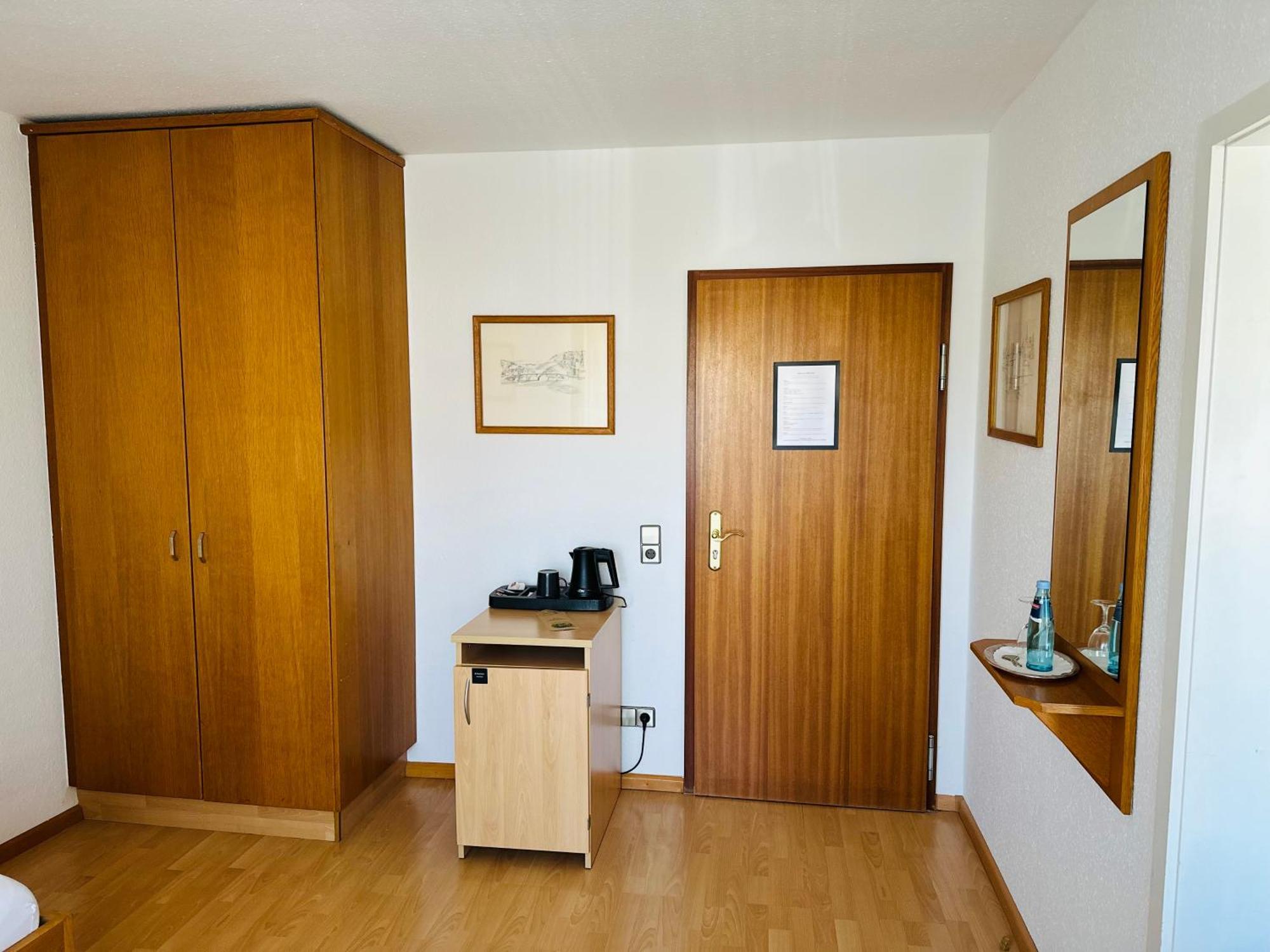 Hotel Hofmann Zur Muehle Бад Кроцинген Екстериор снимка