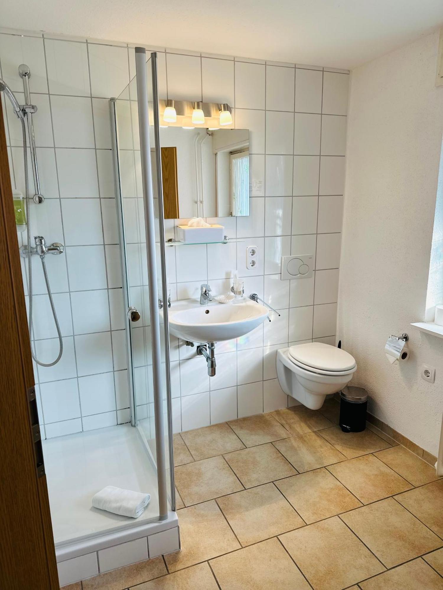 Hotel Hofmann Zur Muehle Бад Кроцинген Екстериор снимка