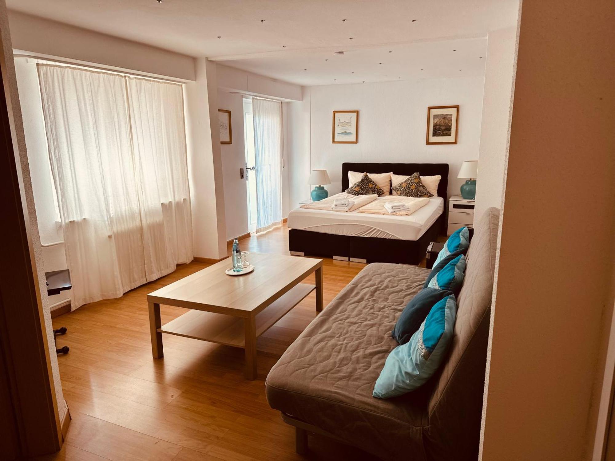 Hotel Hofmann Zur Muehle Бад Кроцинген Екстериор снимка